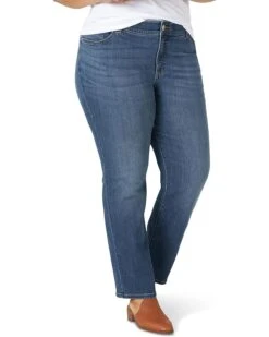 Lee Plus Size Regular Fit Flex Motion Straight Leg Jeans