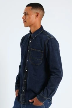 Long Sleeve Lazy Denim Shirt - Stonewash(Long Sleeve Lazy Denim Shirt Stonewash 41417102) 9 Long Sleeve Lazy Denim Shirt - Stonewash(Long Sleeve Lazy Denim Shirt Stonewash 41417102) -Lee Outlet EDG090720250524