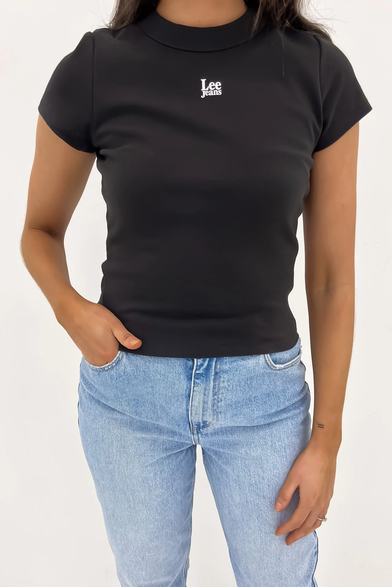 Lee Essential Rib Tee Timeless Black 3 Lee Essential Rib Tee Timeless Black
