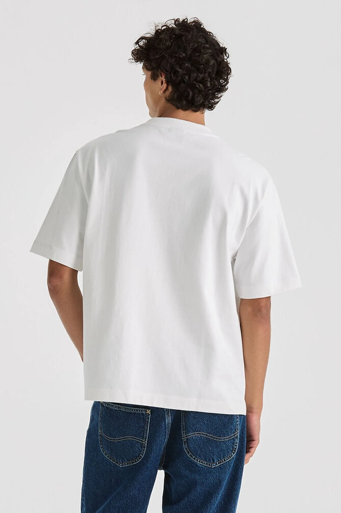 Lee Heritage Box Cutter Pocket Tee White 4 Lee Heritage Box Cutter Pocket Tee White - Image 2
