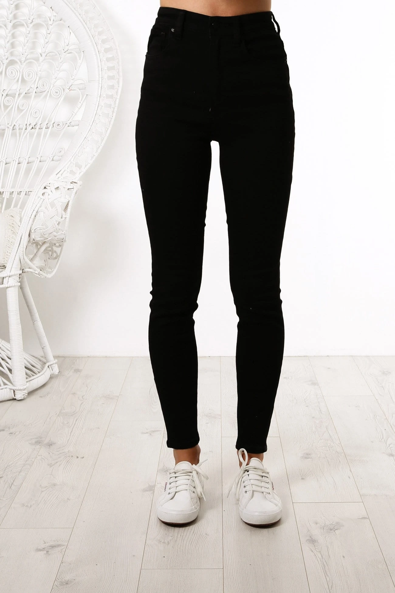 Lee High Licks Crop Jean Primo Black 3 Lee High Licks Crop Jean Primo Black