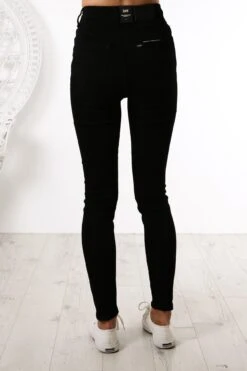 Lee High Licks Crop Jean Primo Black 11 Lee High Licks Crop Jean Primo Black -Lee Outlet High Licks Crop Primo BlackBridge Edited 2